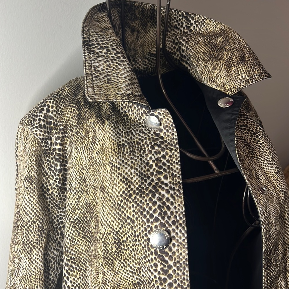 Michael Kors, reversible, size small, medium shell, snake and black 🫶🏼